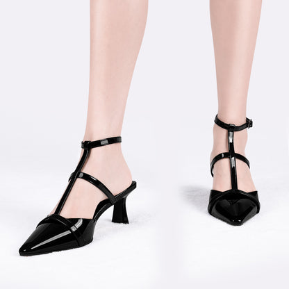 T-Strap kitten Heel